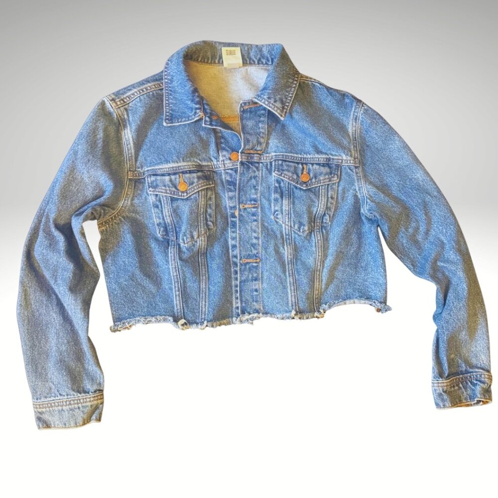 PINK Victoria’s Secret Cropped Denim Jacket Frayed Hem Light Wash Jean Jacket